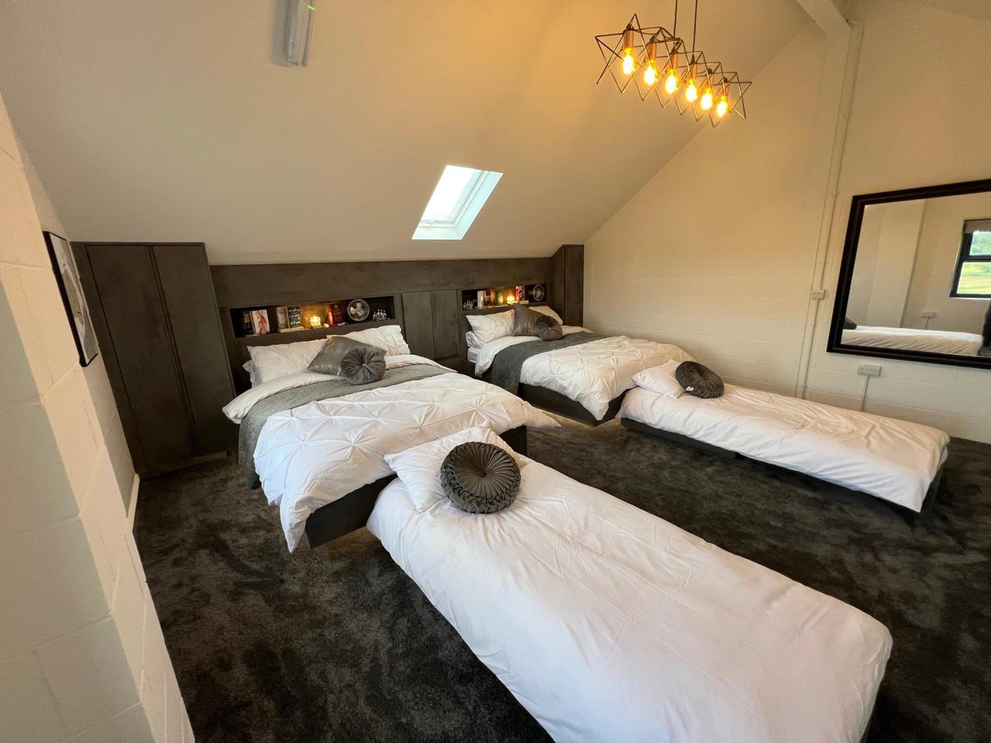 Luxury Hot Tub Jacuzzi & Sauna Apartment With Pool Table In Mid Ulster Coalisland Exterior photo