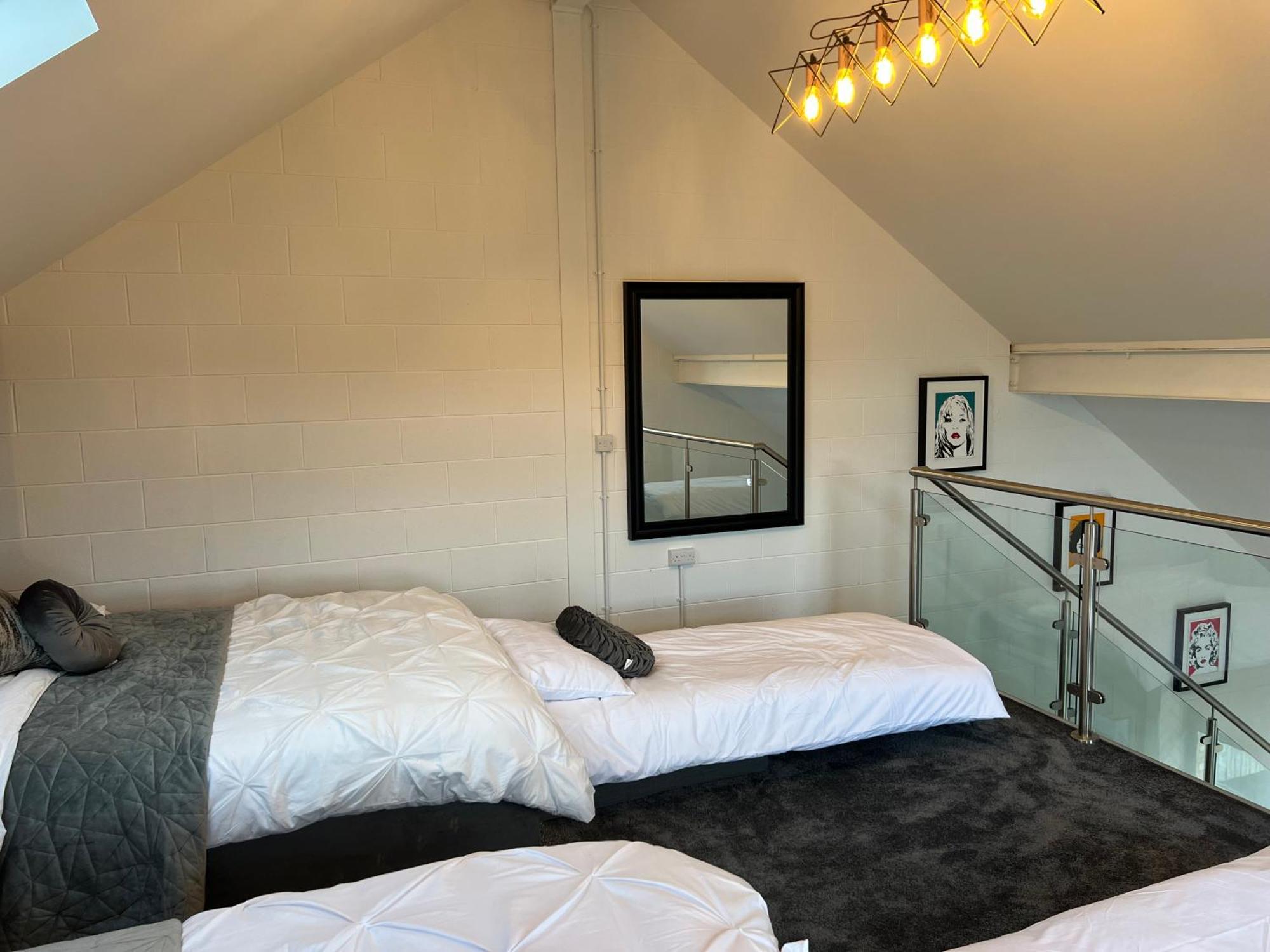 Luxury Hot Tub Jacuzzi & Sauna Apartment With Pool Table In Mid Ulster Coalisland Exterior photo