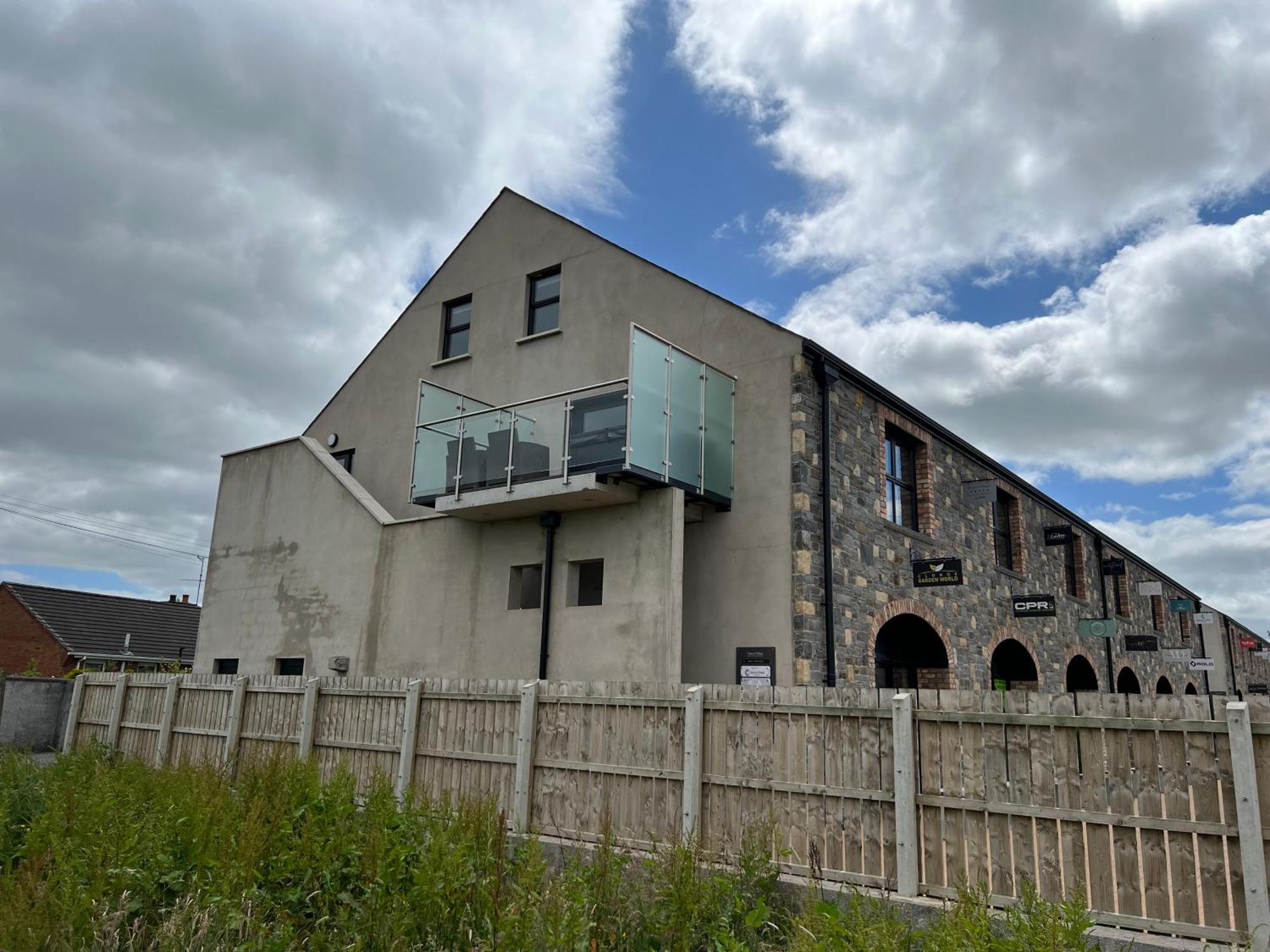 Luxury Hot Tub Jacuzzi & Sauna Apartment With Pool Table In Mid Ulster Coalisland Exterior photo